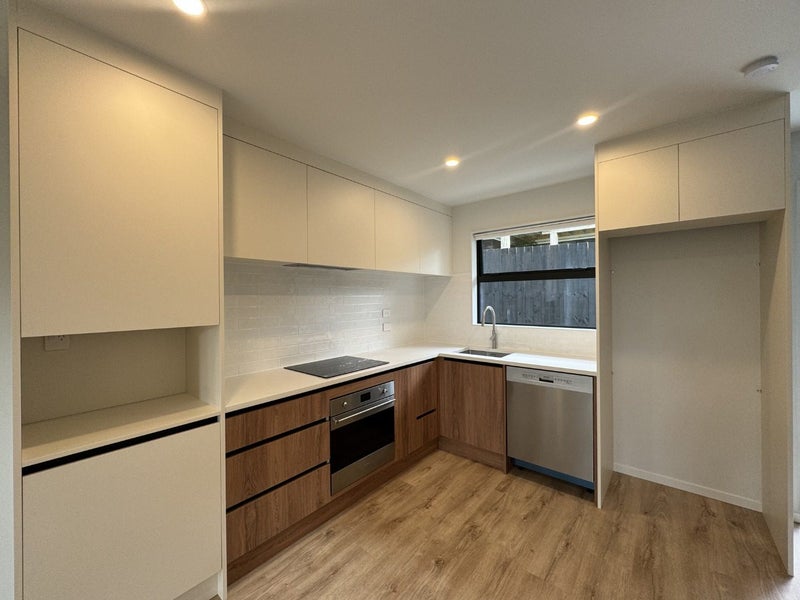 Image 1 of 11