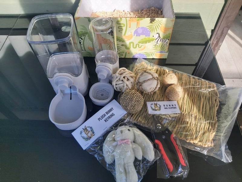 Rabbit starter pack Carousel 1