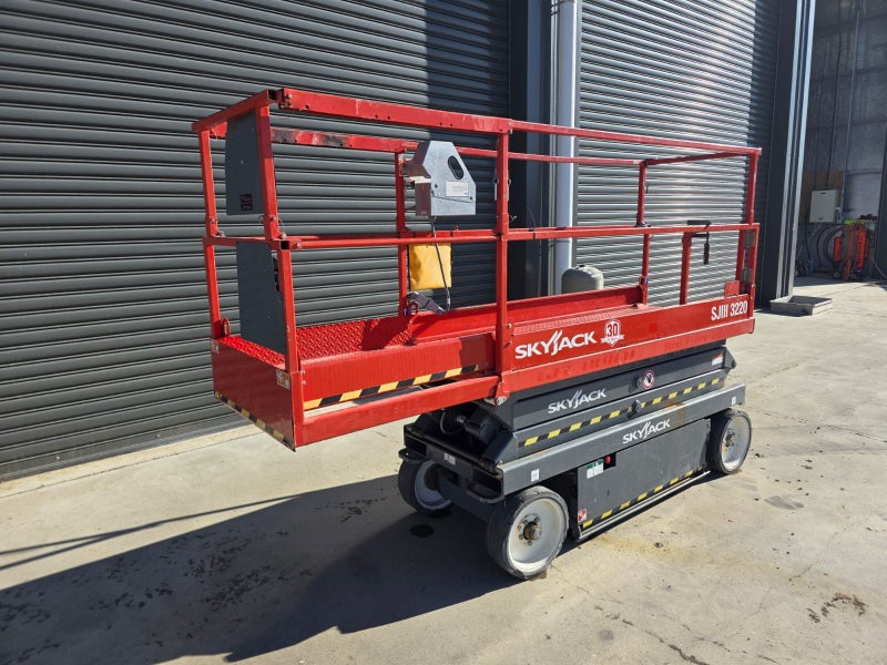 Sky Jack Scissor Lift Carousel 1