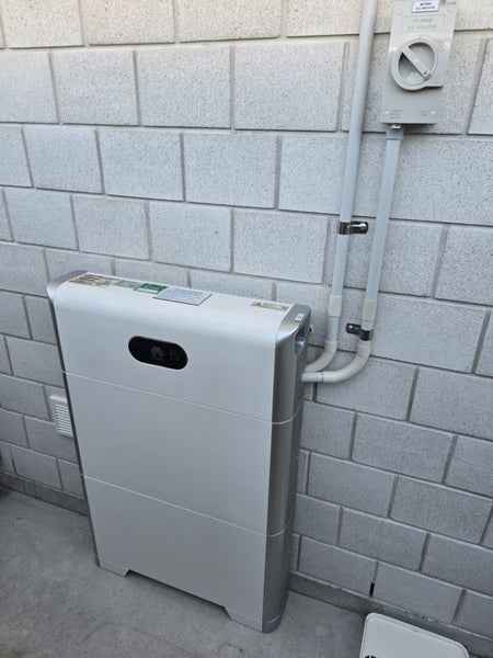 HUAWEI LUNA 2000 10KW HOME SOLAR BATTERIES Carousel 1