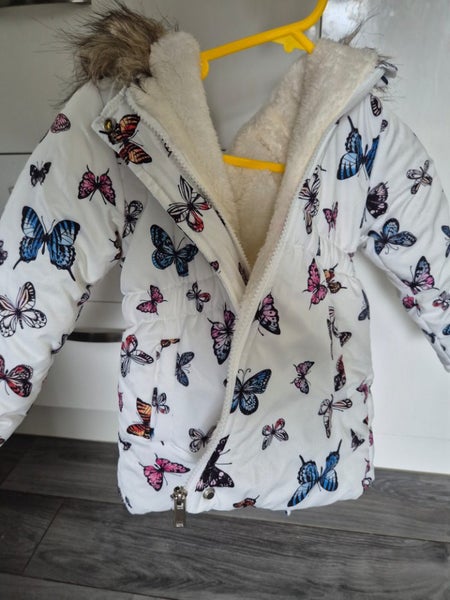 Girls clothes 3-4 year old Carousel 4