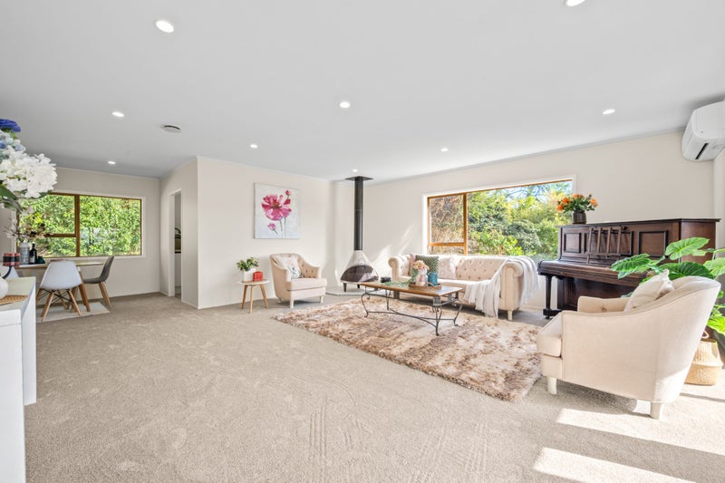 Image 1 of 25
