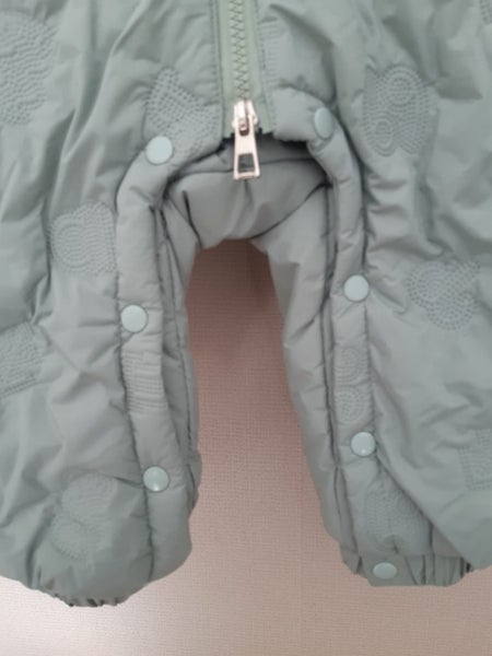 Infants one piece hooded one piece Carousel 4