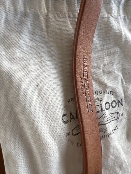Premium quality leather dog lead Carousel 2