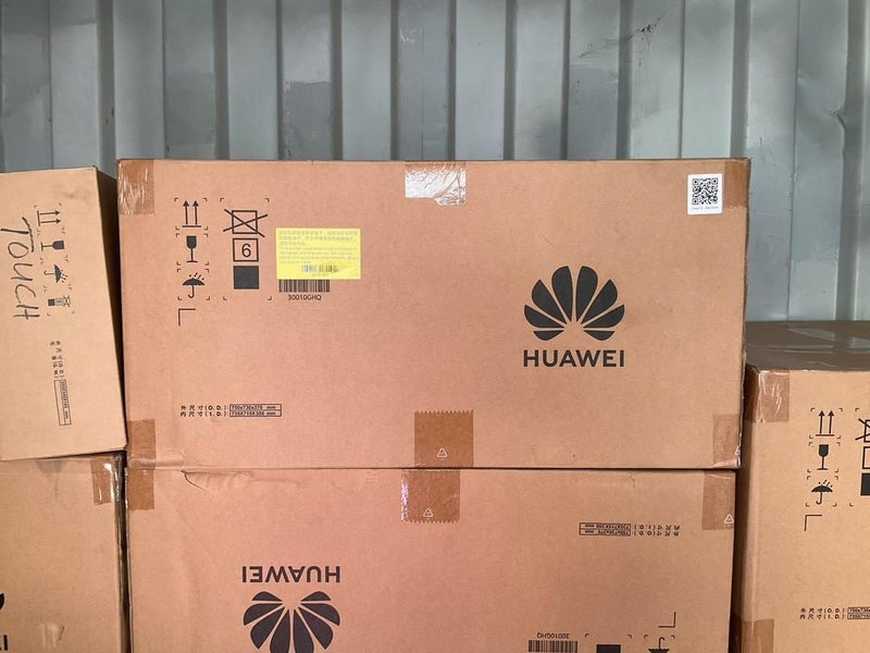 Huawei SUN2000-29.9MTL-M3 Solar Inverter Carousel 1
