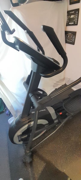 Cross Trainer / Elliptical - Nordic Track C 5.562863239329665111