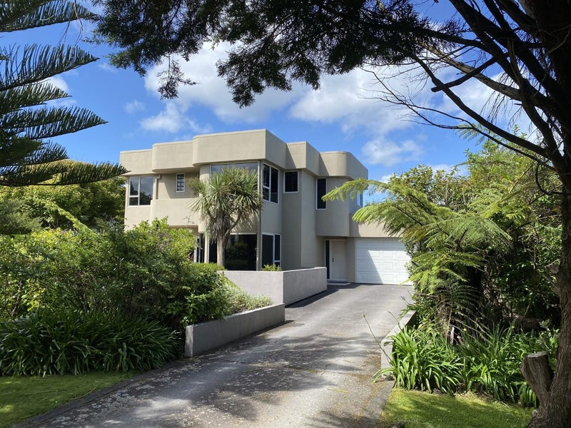 Image 1 of 20