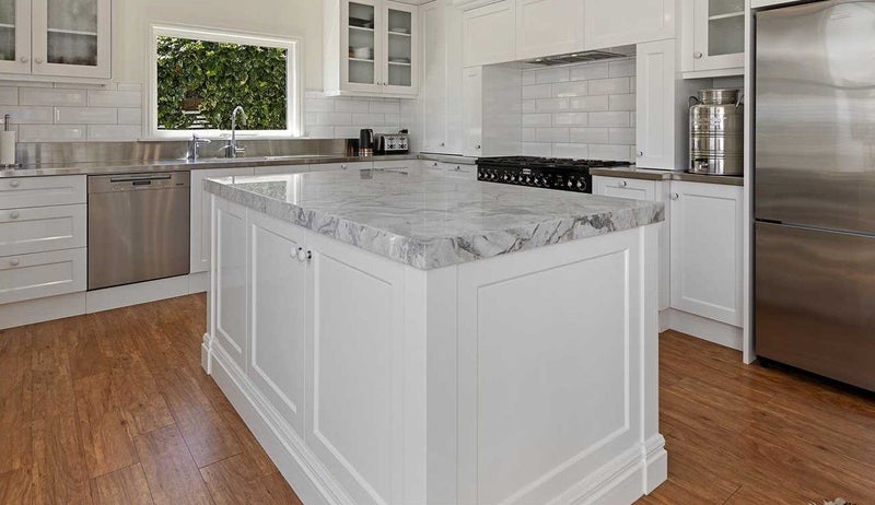 Kitchen Island Carousel 2