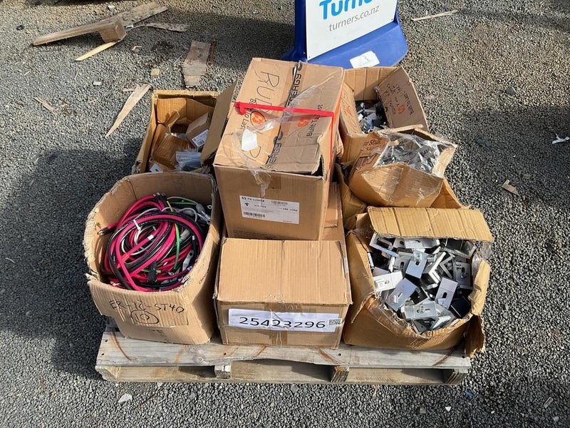 Bulk Solar Panel Mounts & Supplies Carousel 1