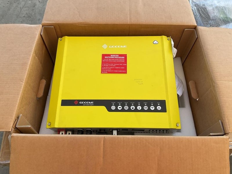 Goodwe GW3648D-ES Hybrid Inverter Carousel 1