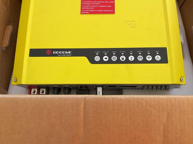 Goodwe GW3648D-ES Hybrid Inverter Carousel 2