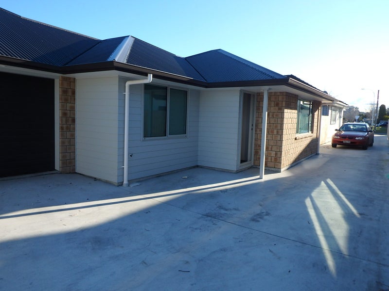 Image 1 of 21