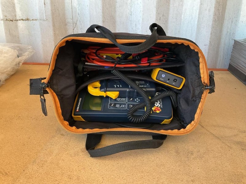 Seaward PV150 Solar Installation Tester Kit Carousel 1