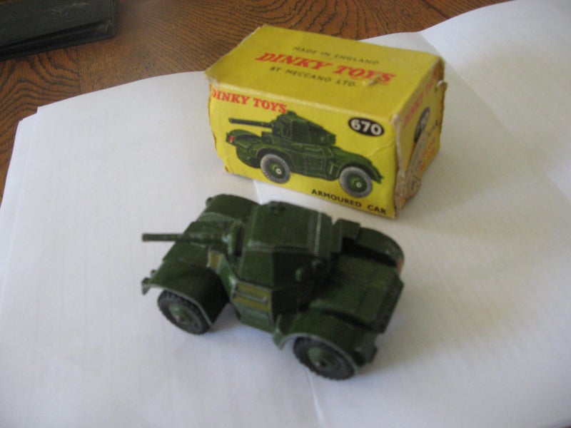 DINKY TOY . BOXED. 1960's Carousel 1
