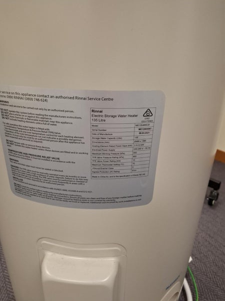 Rinnai Hot water cylinder- Mains Pressure - 135L Carousel 2