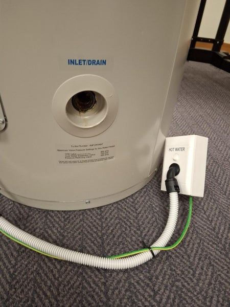 Rinnai Hot water cylinder- Mains Pressure - 135L Carousel 3