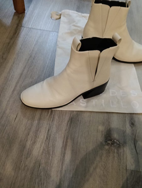 Mercedes Castillo boots Italy RRP $1300 Carousel 7