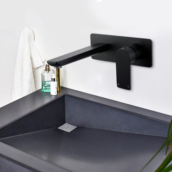 Bathtub/Basin Wall Mixer With Spout Carousel 1