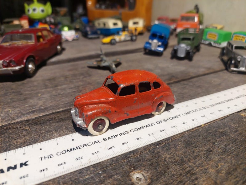 Dinky Austin Devon 1950s Carousel 1