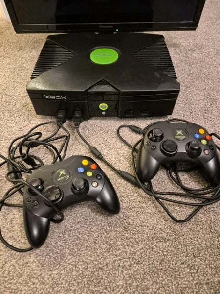 Xbox with 2x Controllers Carousel 2