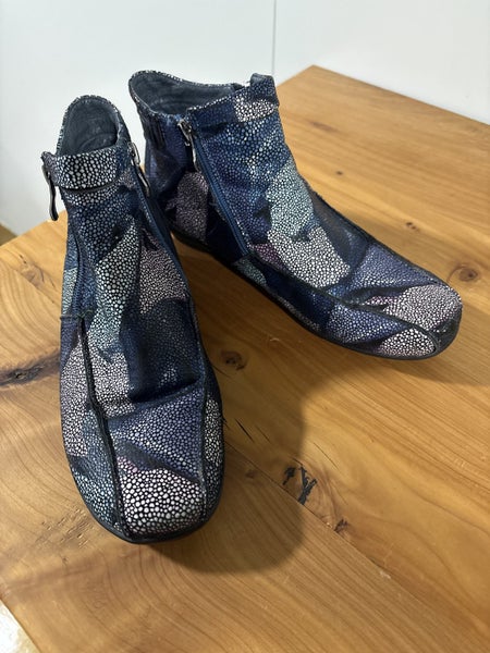Isabella Anselmi Boots Carousel 4