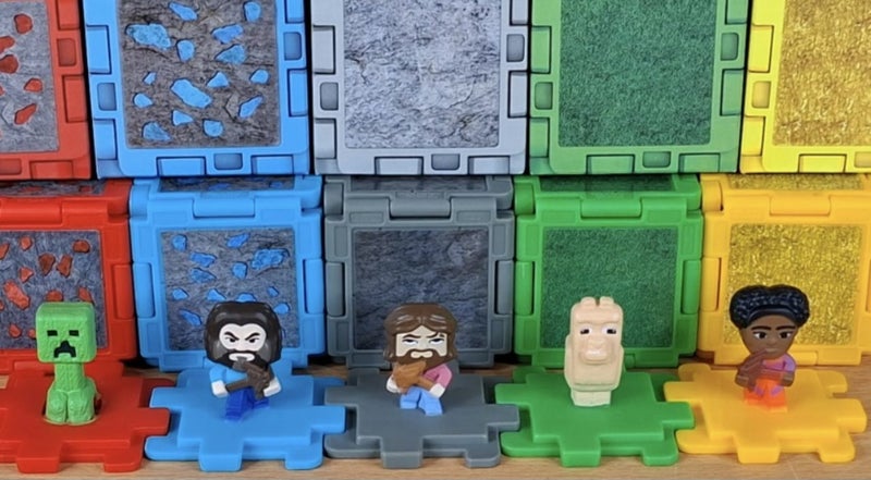 Minecraft Block Happy Meal Toys Carousel 1