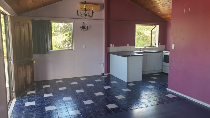 Image 1 of 11