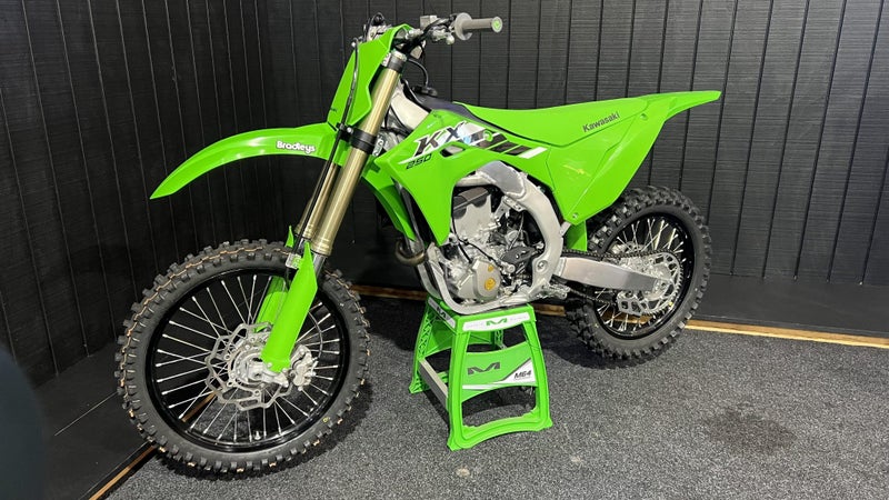 2025 Kawasaki KX250F READY FOR SALE!62865830278145111
