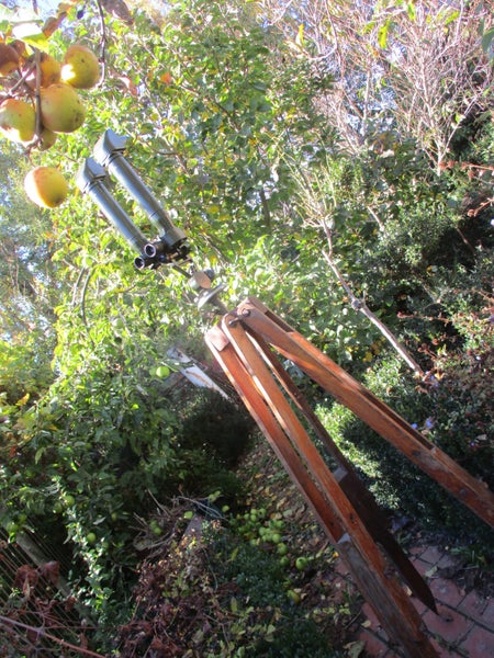 WWll stereoscopic telescope and stand Carousel 1