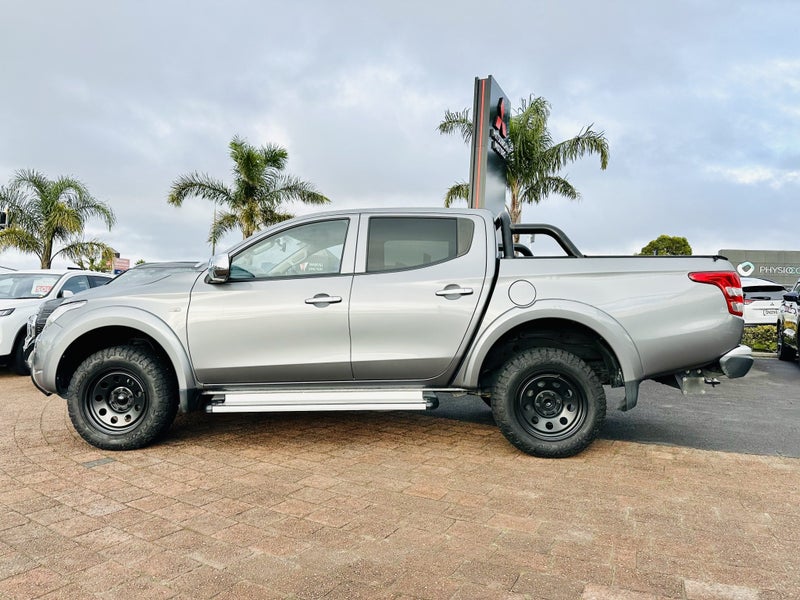 2016 Mitsubishi Triton GLXR 2.4L TD 2wd Manual62863271952385111