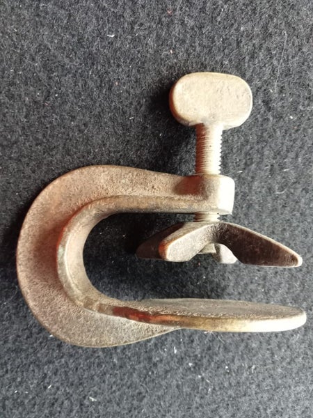 Brass Vulcanizer Clamp Carousel 1