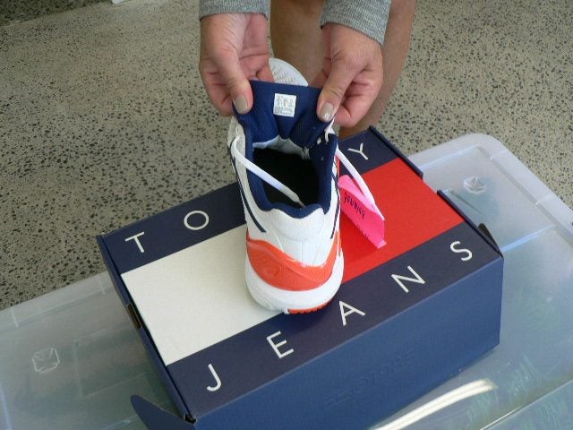tennis shoes Carousel 2