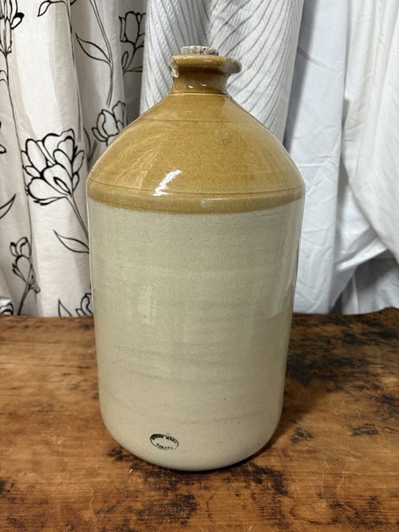 Malone Co. Ltd Stratford Stour Ware Flagon Carousel 1