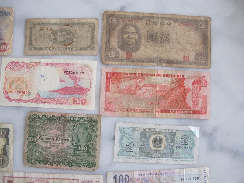 Group of old notes Carousel 2