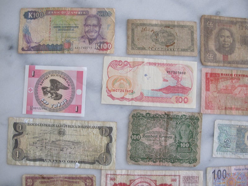 Group of old notes Carousel 5