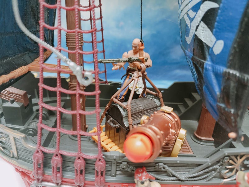 Pirate Expeditions high Sea Menace Play Set Carousel 8