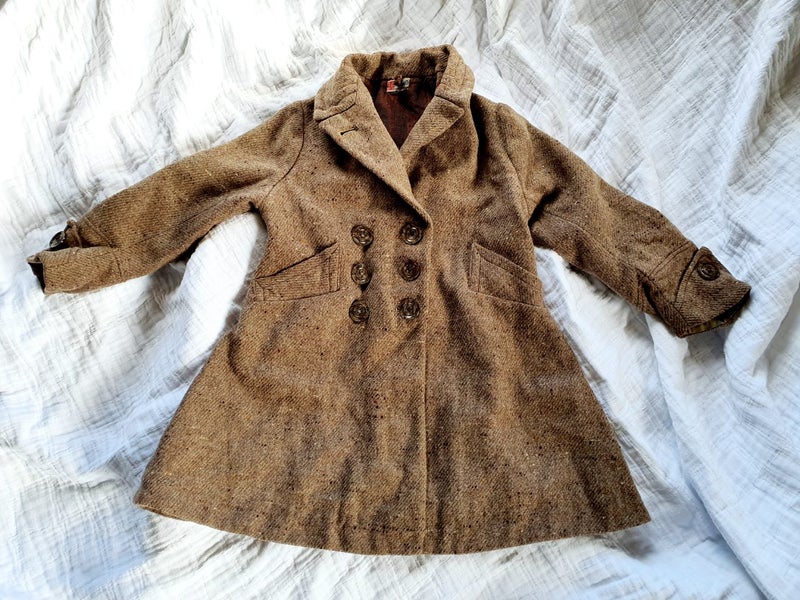 Pure Wool Retro Coat probably from the 1960s Christchurch Ballantynes Carousel 1