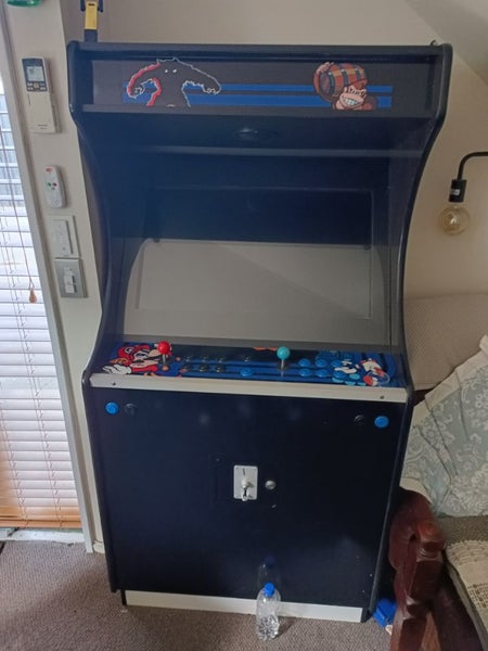 Arcade Machine Replica Cabinet - In working condition Carousel 1