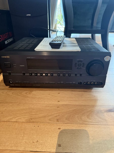 Onkyo TX- SR604E AV Receiver Carousel 1