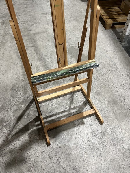 Art Easel Carousel 2