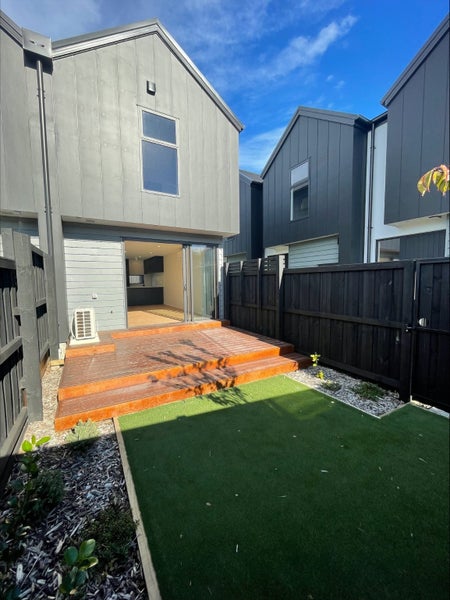 Image 1 of 10