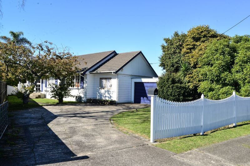 Image 1 of 25