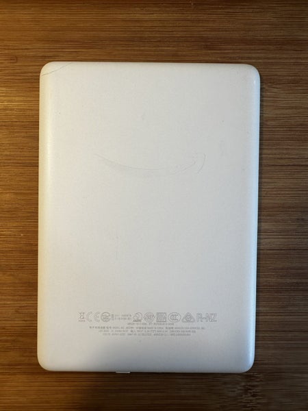 Pre-Owned Kindle Paperwhite 10th Gen (8GB) Carousel 2
