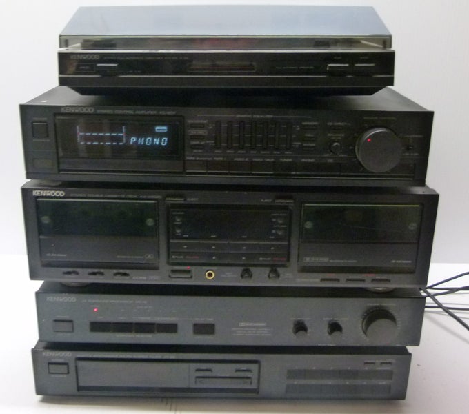 KENWOOD HI-FI SYSTEM (TURNTABLE, AMPLIFIER, TAPE DECK, PROCESSOR & TUNER) Carousel 1