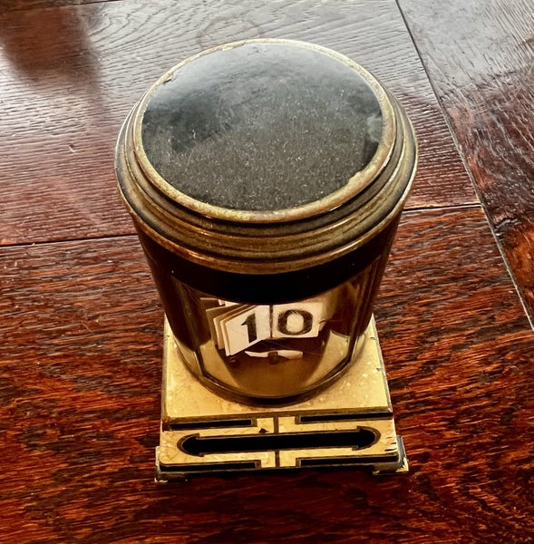 Antique Art Deco Plato Flip Clock Carousel 2