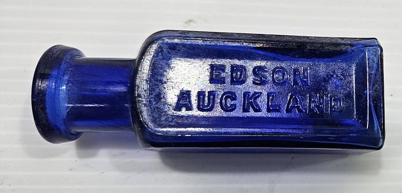 4 x Edson Auckland coloured glass chemist bottles Carousel 6