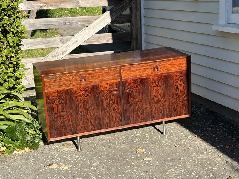 Mid century sideboard Carousel 2