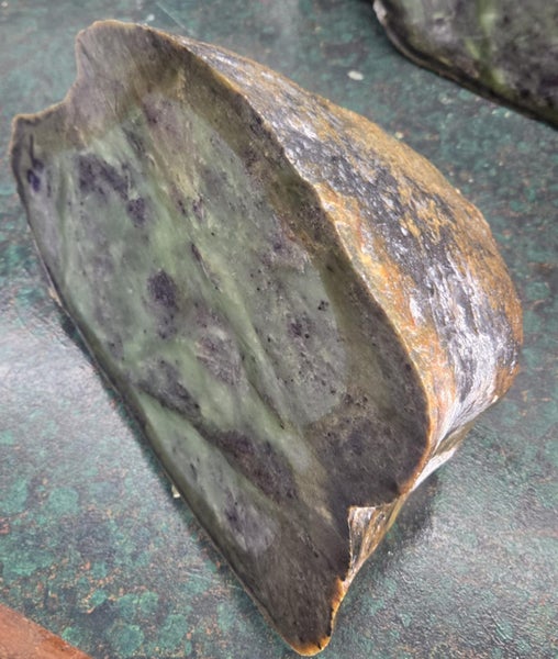 Genuine NZ Pounamu/Greenstone Rough Block Carousel 2