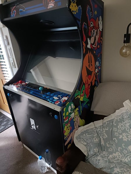 Arcade Machine Replica Cabinet - In working condition Carousel 2