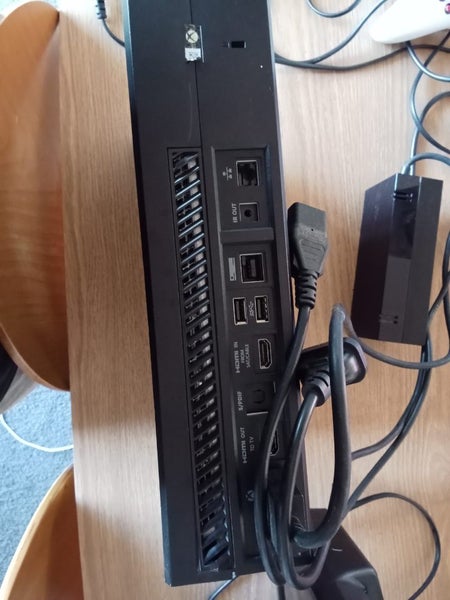 X box one original 1TB Carousel 1